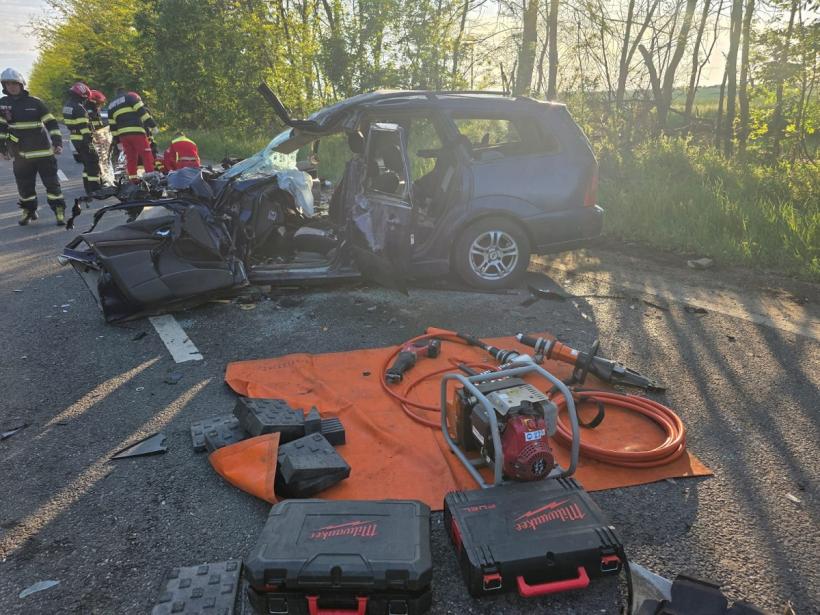 Accident cumplit pe drumul spre Mangalia. Un bărbat a murit 18954493