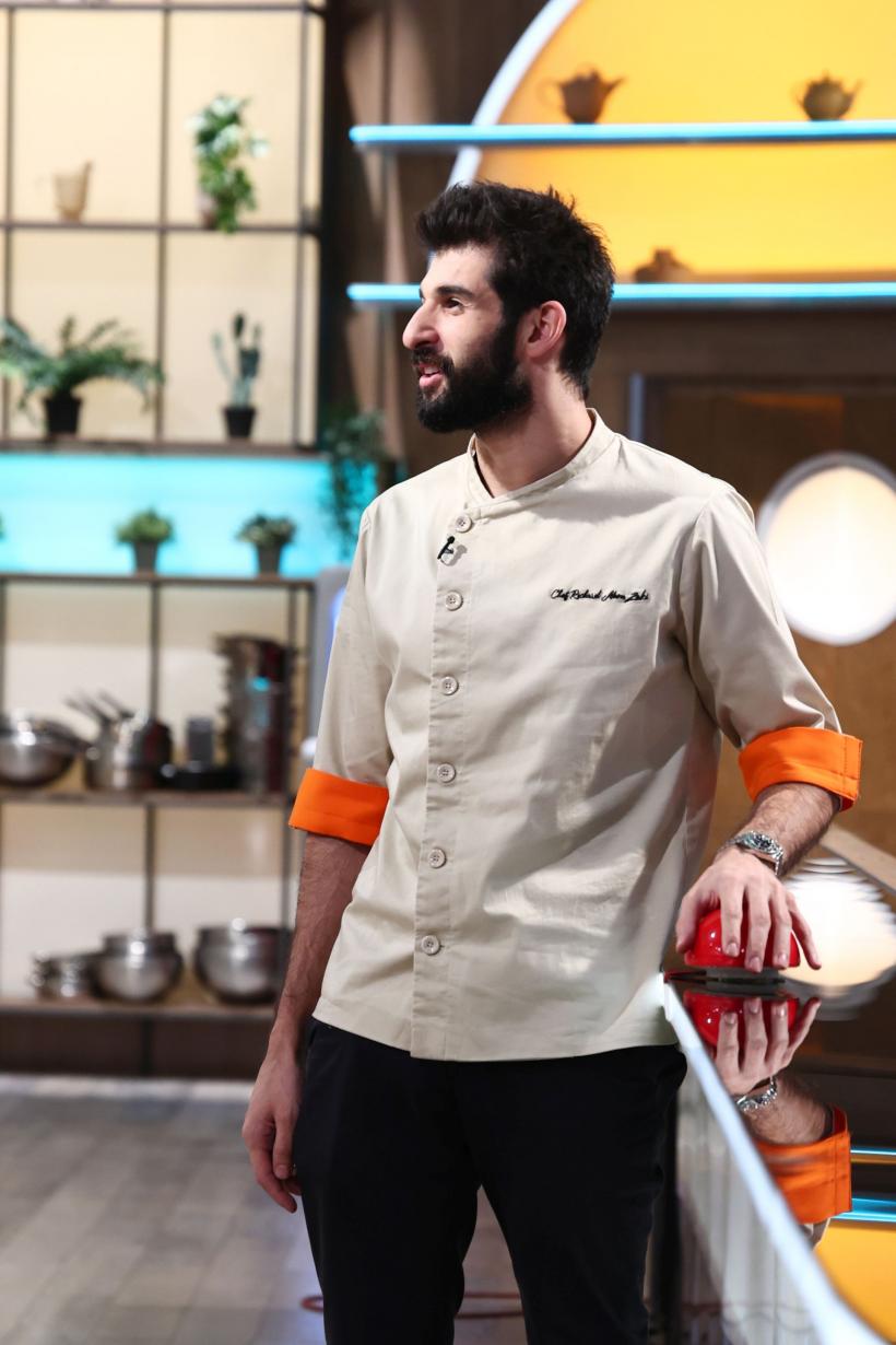 Chef Richard și Chef Sautner se duelează-n amulete, la battle-ul de diseară: Ochelarii speciali aduc confuzie în bucătăria Chefi la cuțite 18954541