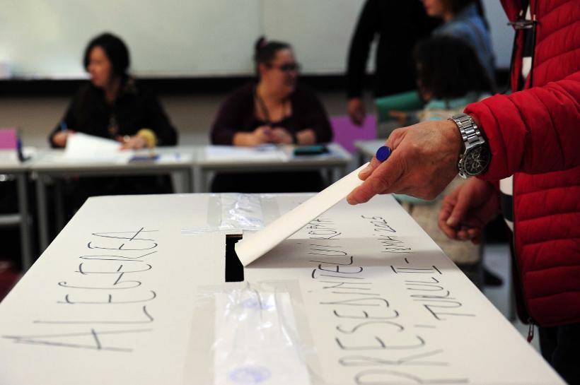 Românii au votat cu patos, cu speranță sau cu ură 18954448