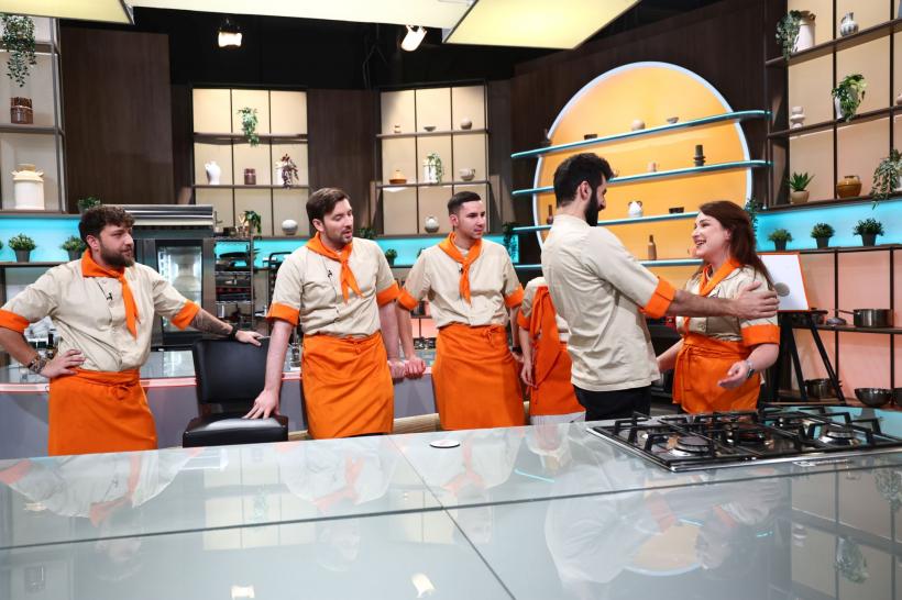 Echipa lui Chef Orlando, învingătoare în battle-ul Chefi la cuțite de ieri. Provocarea acestei seri: meniu regal, gătit în sunetul de alarmă al amuletelor 18954723