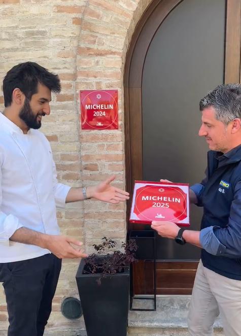 Chef Richard Abou Zaki a primit reconfirmarea stelei Michelin pentru al patrulea an la rând: „Este o bucurie enormă acest rezultat obținut alături de echipa mea” 18954934