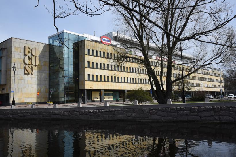 Miliardarii naziști - Dr. Oetker, dinastia budincilor 18954770