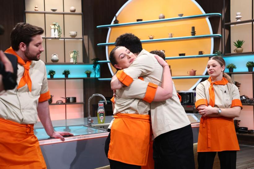 Nouă farfurii au adus o victorie detașată pentru echipa lui Chef Orlando în penultimul battle al sezonului, ieri seară la Chefi la cuțite. Maria Chirilov a părăsit competiția 18955069