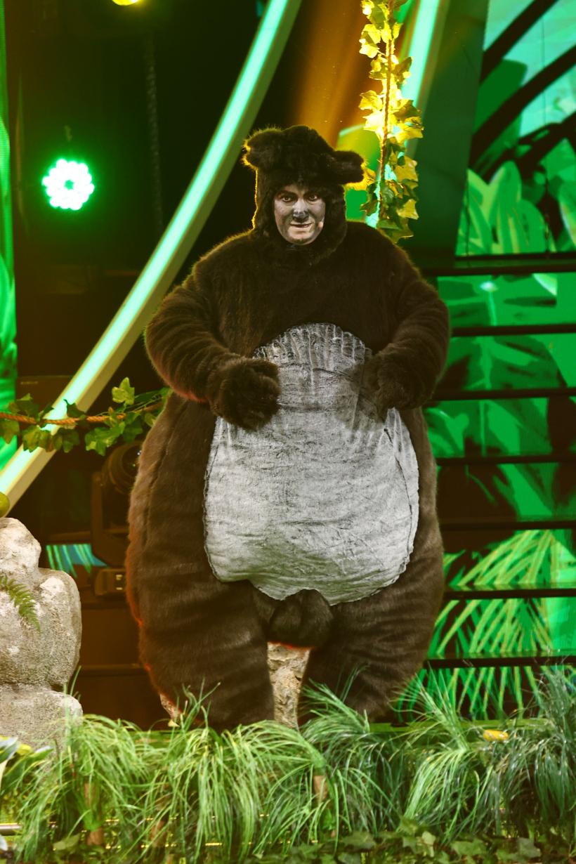 Cele patru echipe necalificate în Marea Finală au pregătit momente speciale pentru sâmbăta aceasta, la Te cunosc de undeva! 18954868