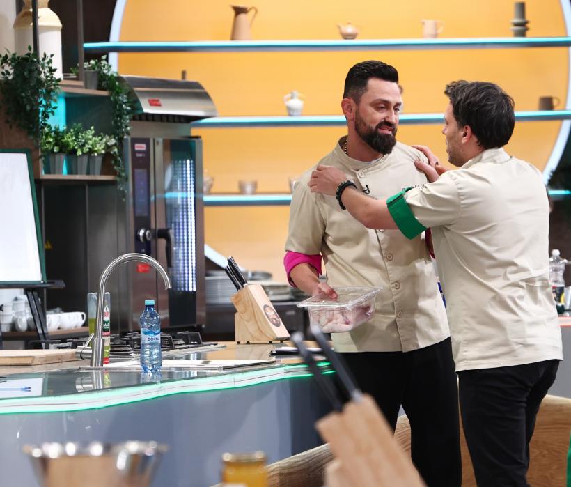 Diseară, de la 20:30: ediția de foc Chefi la cuțite în care sunt nominalizați semifinaliștii. Ultimul battle al sezonului 15 decide care echipă intră integral în Semifinală