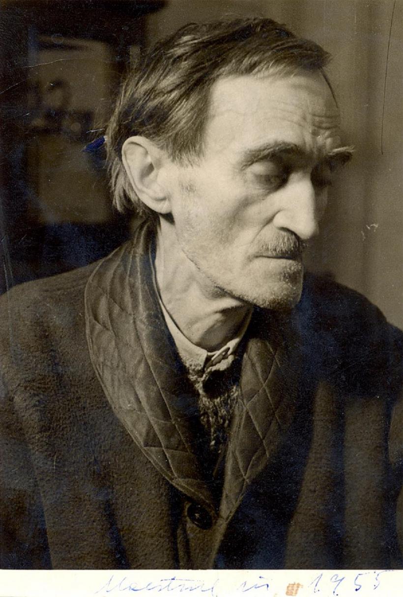 Iorgu, povestea lui Bacovia în 5 medalioane 18955493