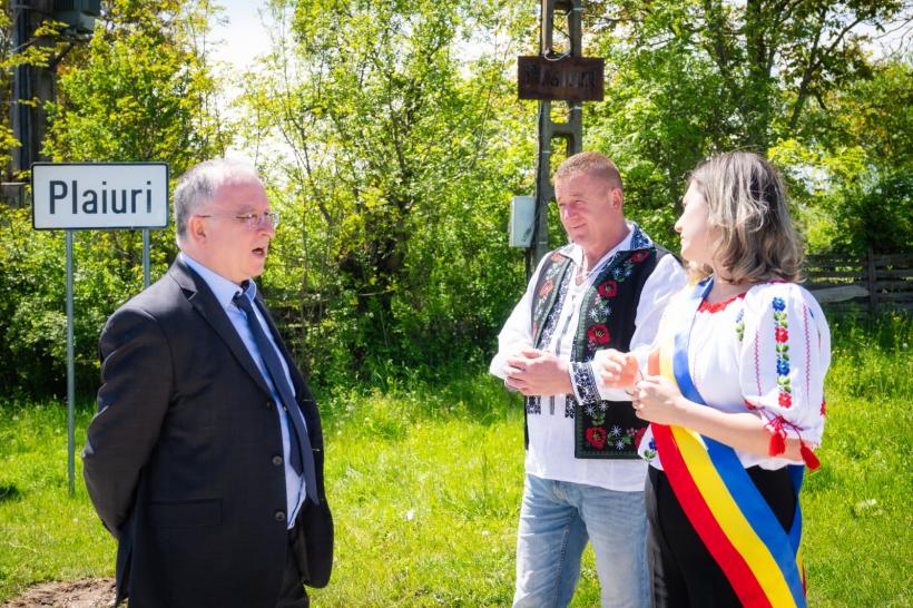 Satul Plaiuri din județul Cluj este ultimul beneficiar al tehnologiei ultramoderne din proiectul „Digital Bridges”, dezvoltat de Prysmian în parteneriat cu Zona Metropolitană Cluj