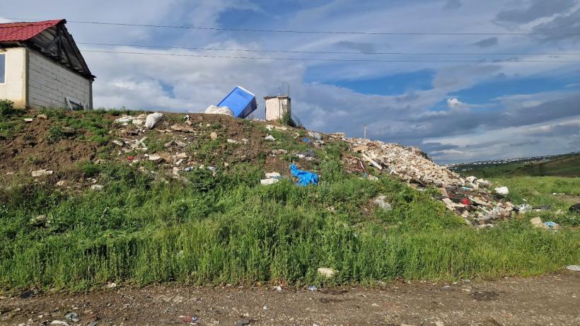 Ultima stație din Europa: Pata Rât sau cum trăiesc 4.000 de oameni cu gunoiul în picioare și șobolanii la nas 18955500