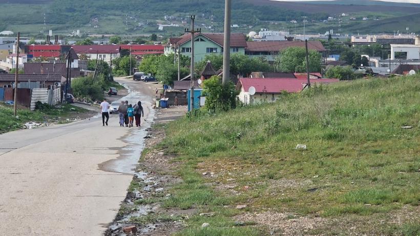 Ultima stație din Europa: Pata Rât sau cum trăiesc 4.000 de oameni cu gunoiul în picioare și șobolanii la nas 18955509