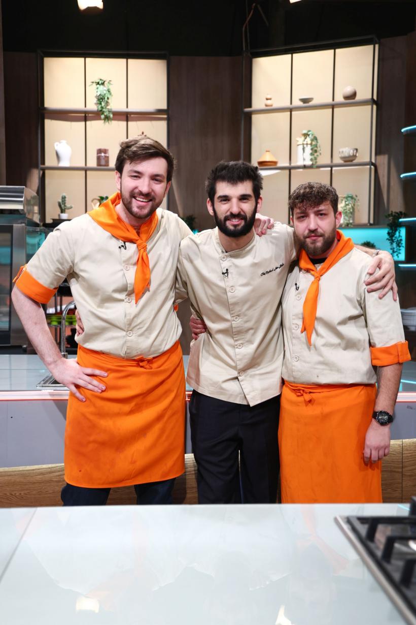 Chefi la cuțite, lider detașat de audiență cu ediția de ieri. Panică printre concurenți, în această seară: Semifinala vine cu probe neașteptate 18955873