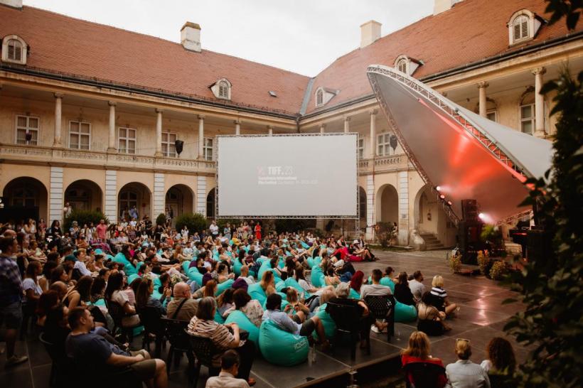 Muzeul de Artă redevine scena de muzică TIFF.24 18955549