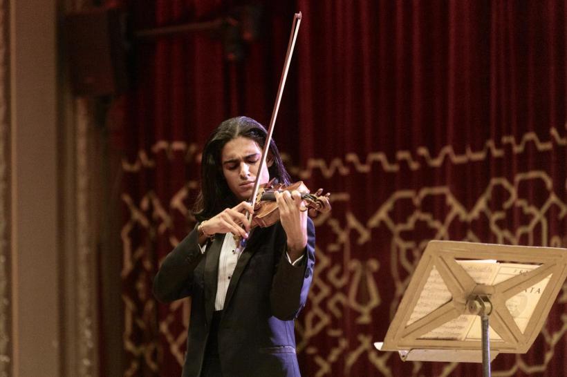 Violonistul Antonio Piculeață, noul ambasador cultural al României, se înscrie în campania „100 de tineri pentru dezvoltarea Românei” a Fundației Dan Voiculescu