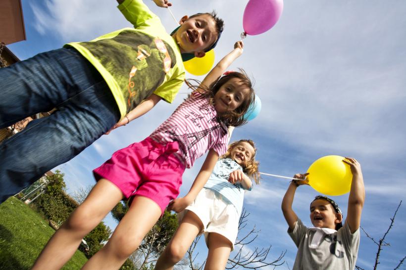 Porți deschise la Camera Deputaților de Ziua Copilului