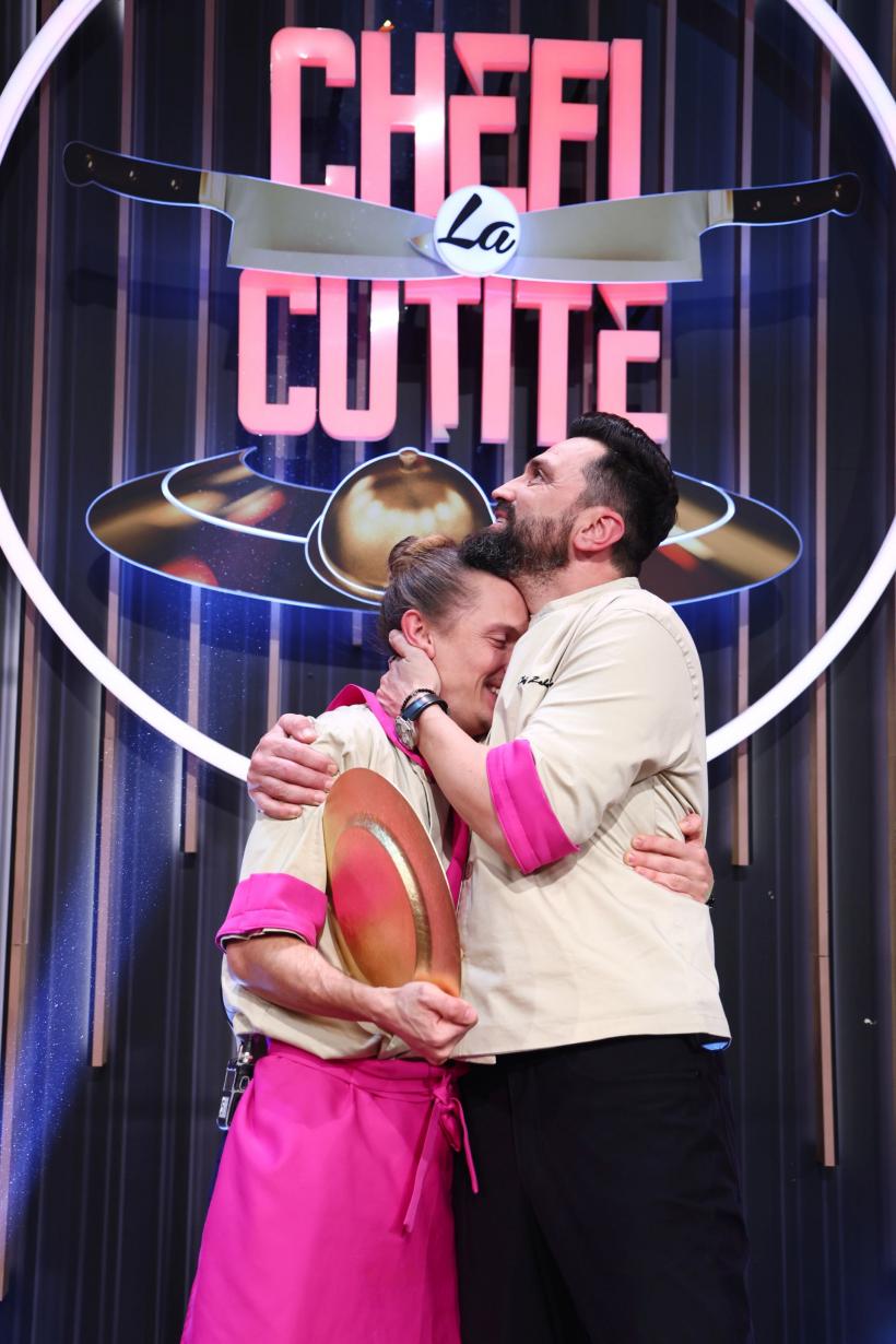 Claudiu Gherguț, cuțitul de aur al lui Chef Orlando Zaharia, a câștigat sezonul 15 Chefi la cuțite. Finala show-ului culinar, lider detașat de audiență 18956265