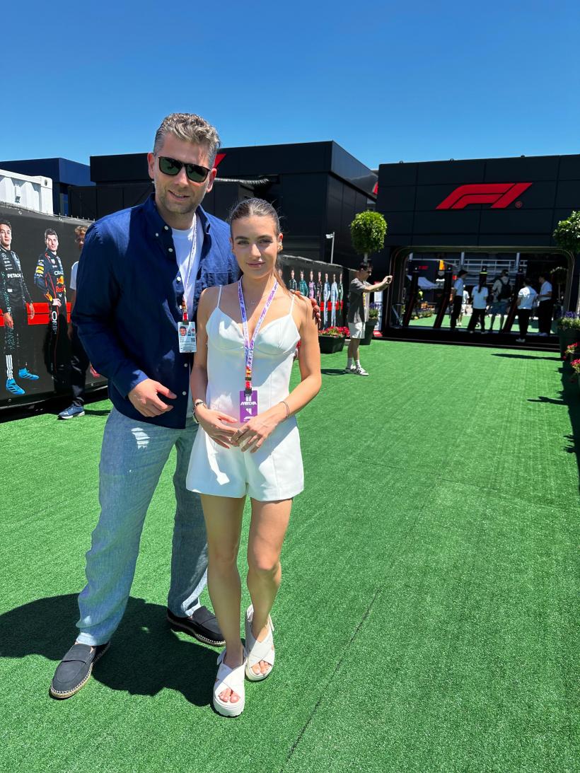 Marele Premiu de Formula 1 al Spaniei se vede duminică, de la 16.00, la Antena 1 şi pe AntenaPLAY  Ana Bodea şi Valentin Butnaru trăiesc live experiența Formula 1 18956512