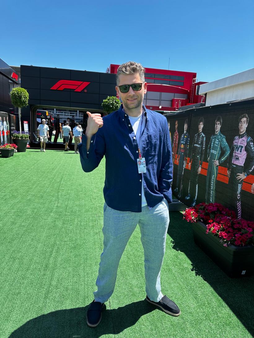 Marele Premiu de Formula 1 al Spaniei se vede duminică, de la 16.00, la Antena 1 şi pe AntenaPLAY  Ana Bodea şi Valentin Butnaru trăiesc live experiența Formula 1 18956513