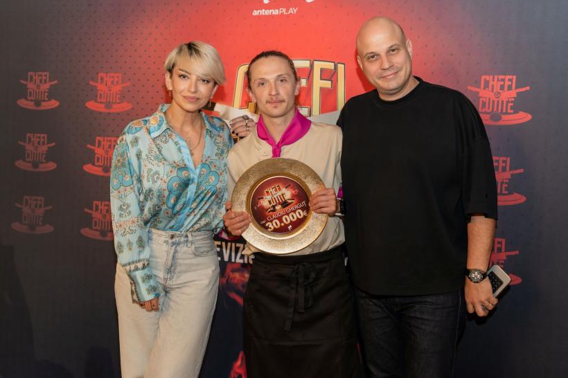 Vedetele au savurat în premieră preparatele dintr-o finală Chefi la cuțite: câștigătorul sezonului 15 și ceilalți trei finaliști au gătit live pentru invitații unui prânz special 18956480