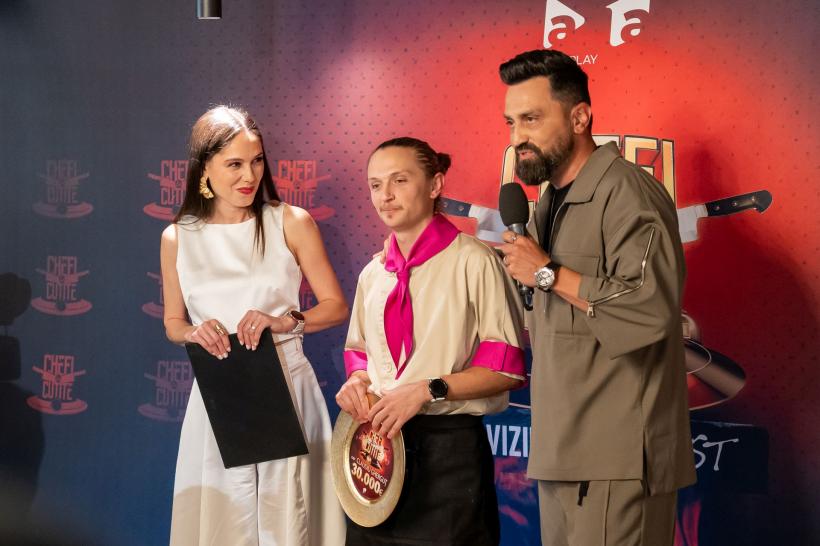 Vedetele au savurat în premieră preparatele dintr-o finală Chefi la cuțite: câștigătorul sezonului 15 și ceilalți trei finaliști au gătit live pentru invitații unui prânz special 18956497