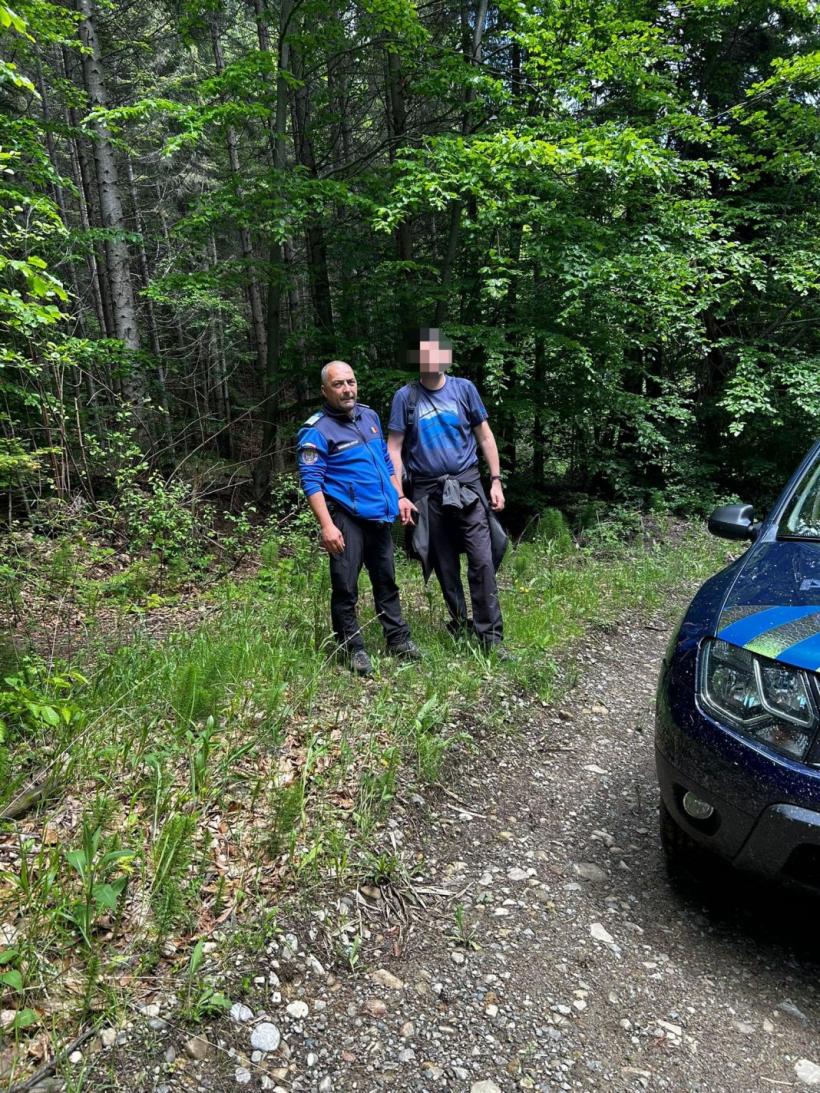 Turist asistat de jandarmi după întâlnirea cu un urs la Soveja