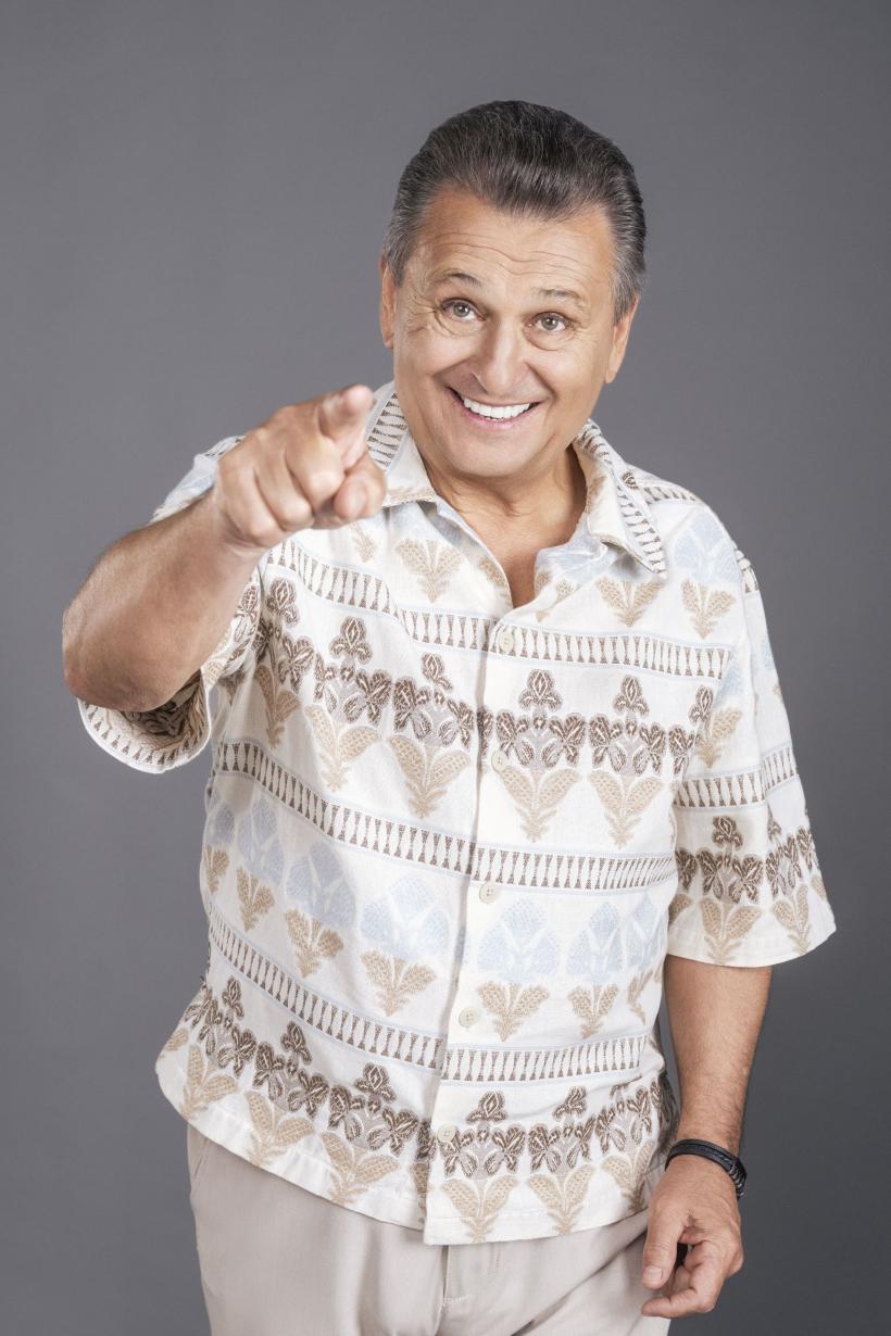 Start în forță pentru noul sezon “Poftiți pe la noi: Poftiți la întrecere”: “Parcă ne luptam pentru o vacanță în Dubai, nu pentru relaxare!” 18956782