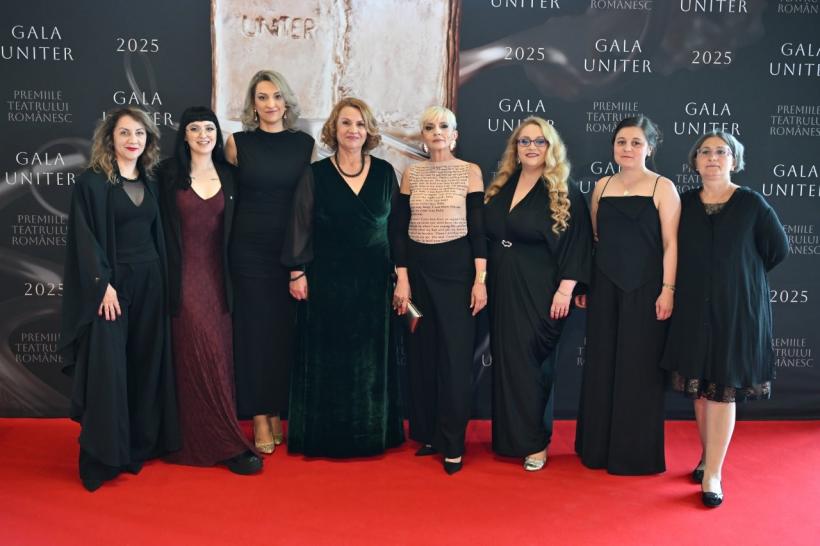 TROFEE ÎNCĂRCATE DE DRAGOSTE ȘI BUCURIE DE A FI ÎMPREUNĂ LA GALA PREMIILOR UNITER