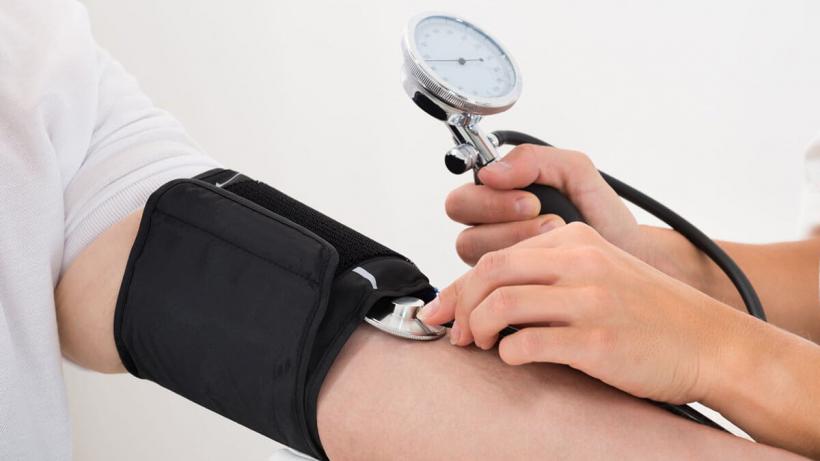 Un român din doi, cu vârsta de peste 50 de ani, are hipertensiune arterială