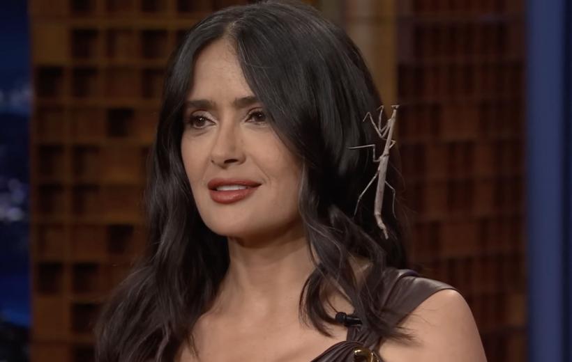 Salma Hayek, sexy și naturală la 58 de ani: trucul surprinzător pentru acoperirea firelor albe 18957061