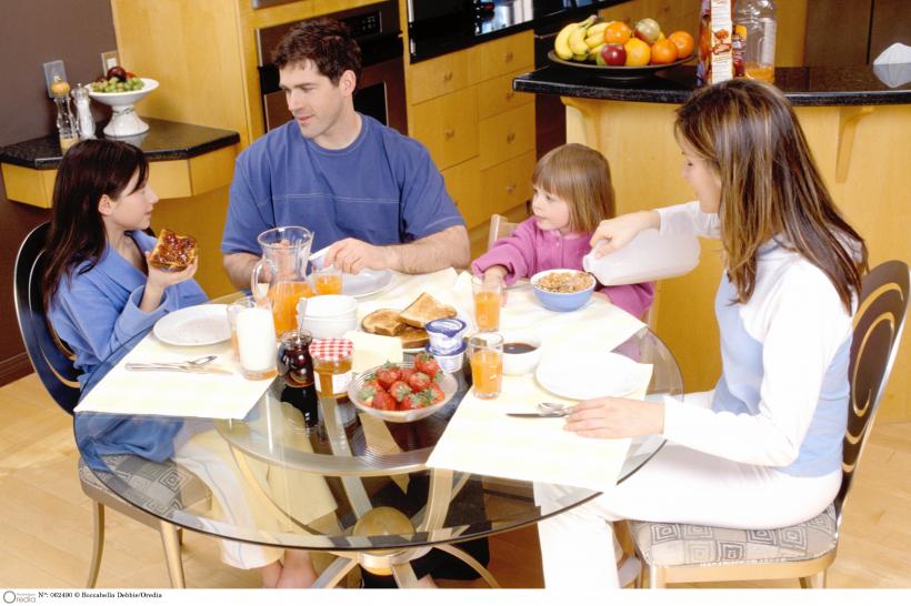 Ce fac cuplurile fericite înainte de ora 9 dimineața: Gesturi simple, dar esențiale