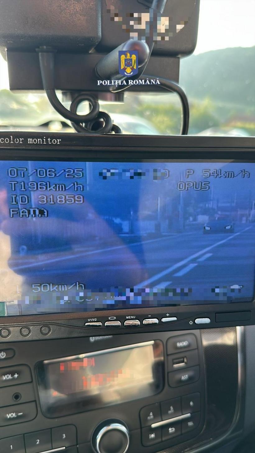 Andrew Tate a rămas fără permis pe Valea Oltului. Cu ce viteză conducea milionarul britanic 18957549