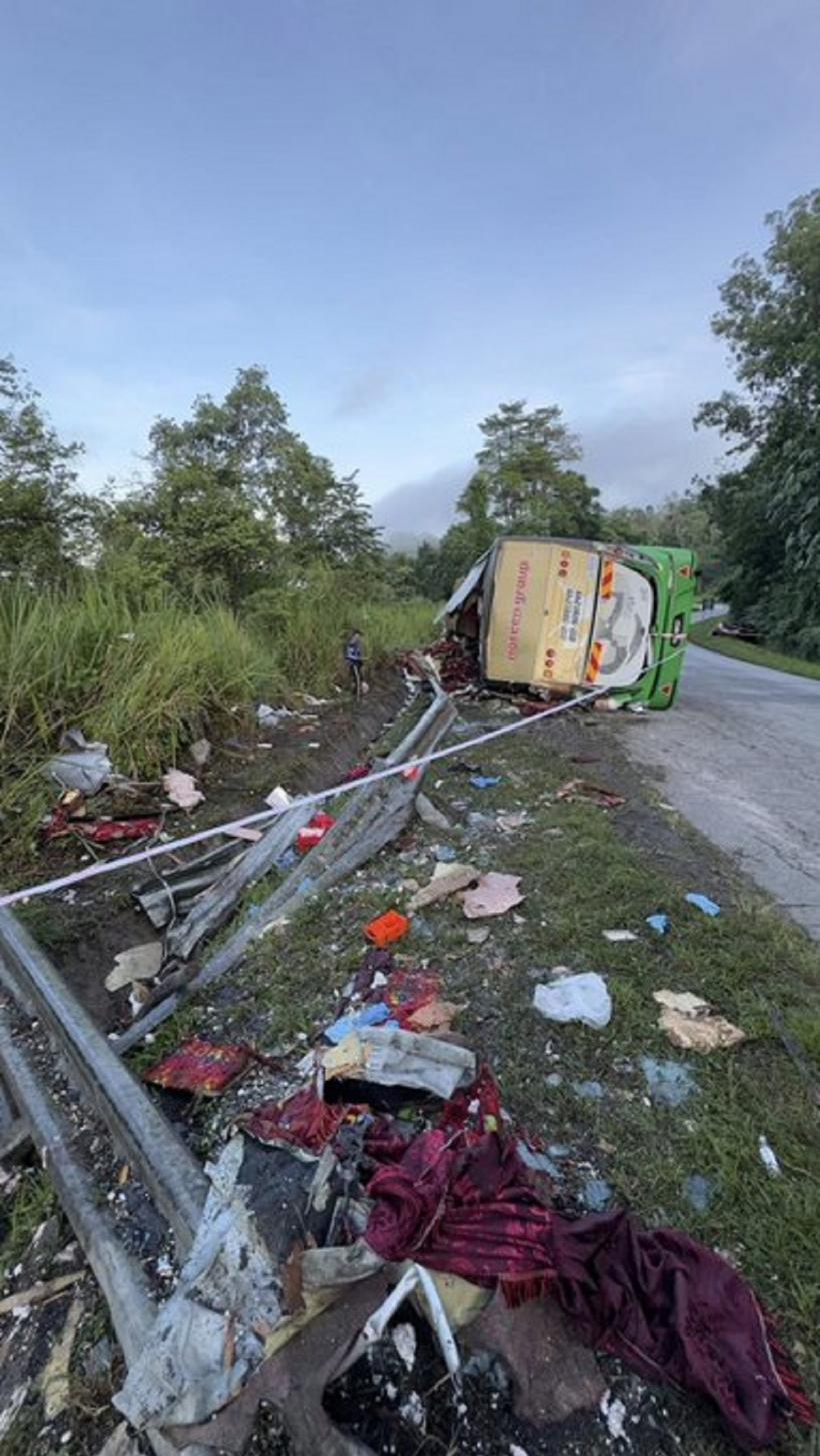 Accident cumplit cu un autocar care transporta studenți. Cel puțin 15 oameni au murit 18957700