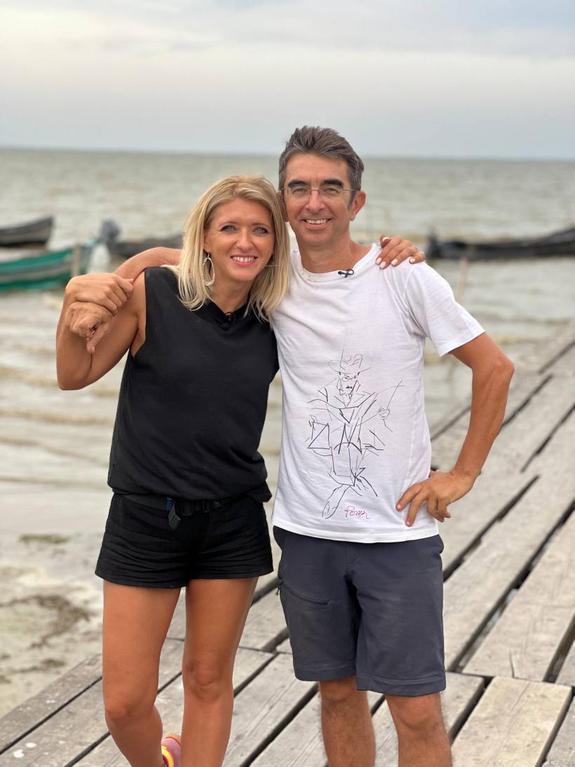 Diseară, de la 20.30, la Antena 1, Oana Paraschiv, Mihai Găinușă, Paula Chirilă și Mane Voicu intră în hora „Poftiți pe la noi: Poftiți la întrecere” 18957728