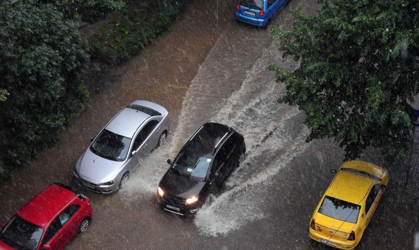Alertă meteo imediată de vreme severă! Ploi torențiale, grindină și vijelii în România. Iată lista localităților afectate