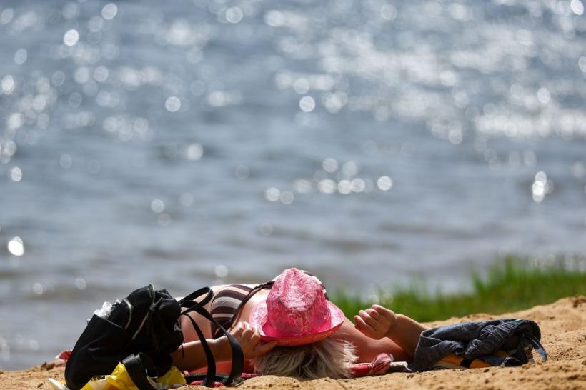 6 comportamente enervante ale turiștilor pe plajă, pe care localnicii le detestă