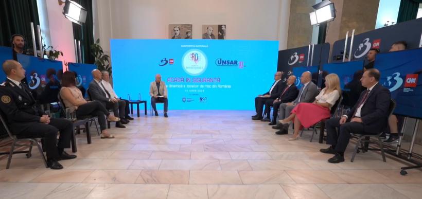 Conferința România Inteligentă „Acasă în siguranță - Harta dinamică a zonelor de risc din România” 18958259