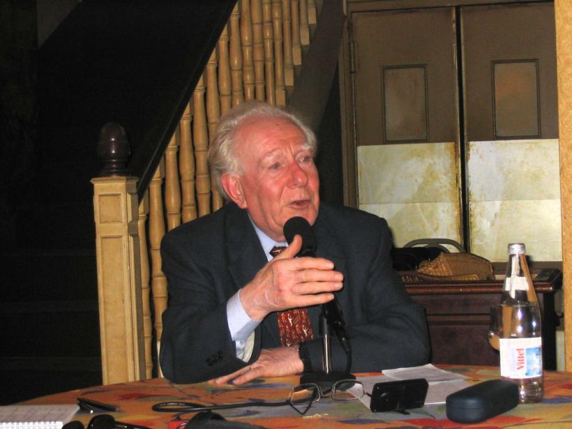 Jean Delumeau, tartorul istoriilor religioase 18957930