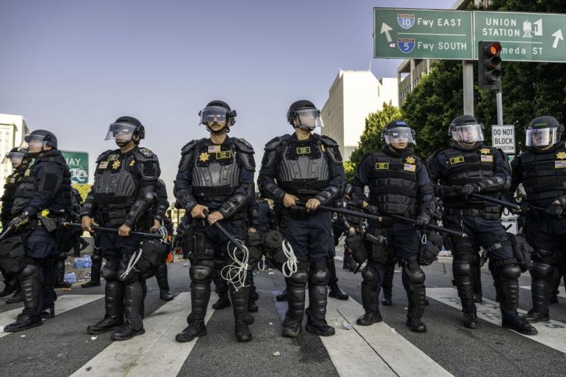 Trump declară stare de urgență în Los Angeles: „Eliberăm orașul de dușmani străini. E invazie!” 18958071