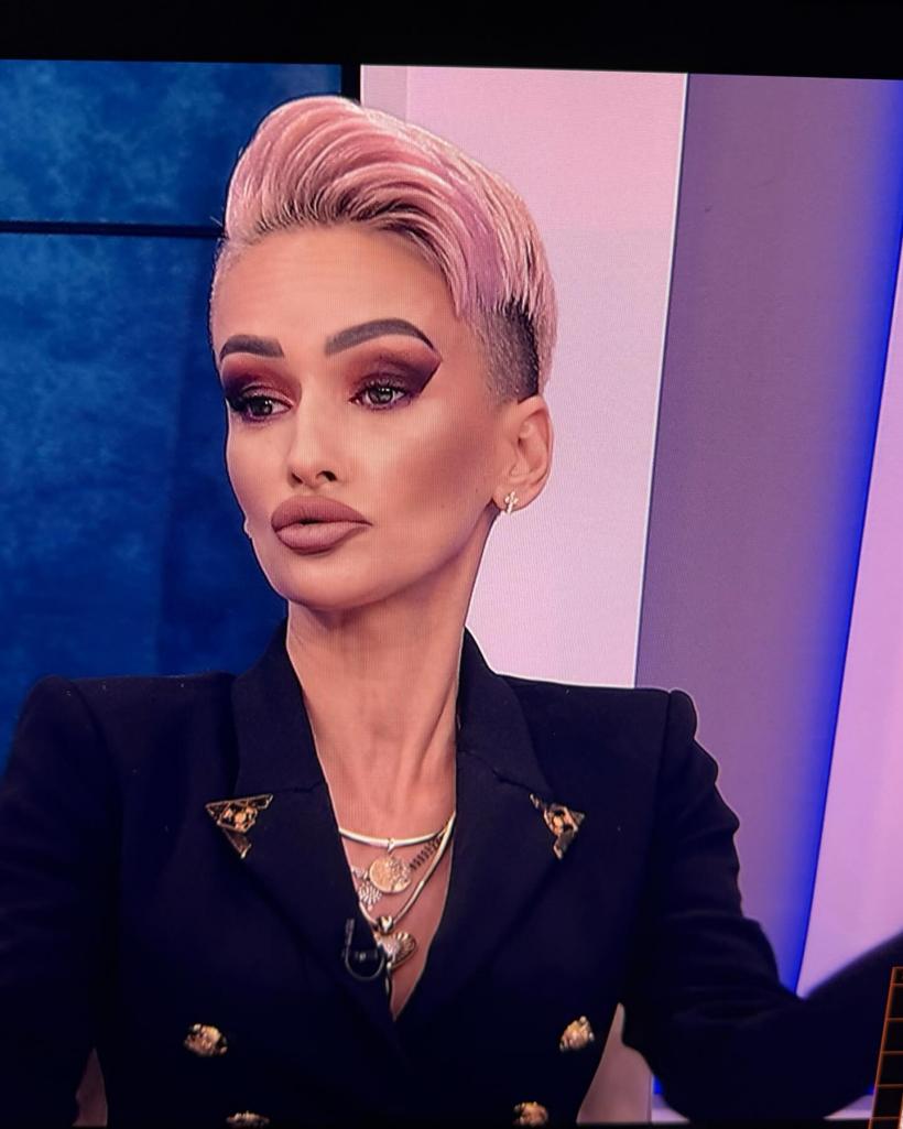 Gabriela Lucuțar, cunoscută drept „regina întunericului”, amendată cu 7.900 lei în timp ce transporta trupul lui Ciprian Pian