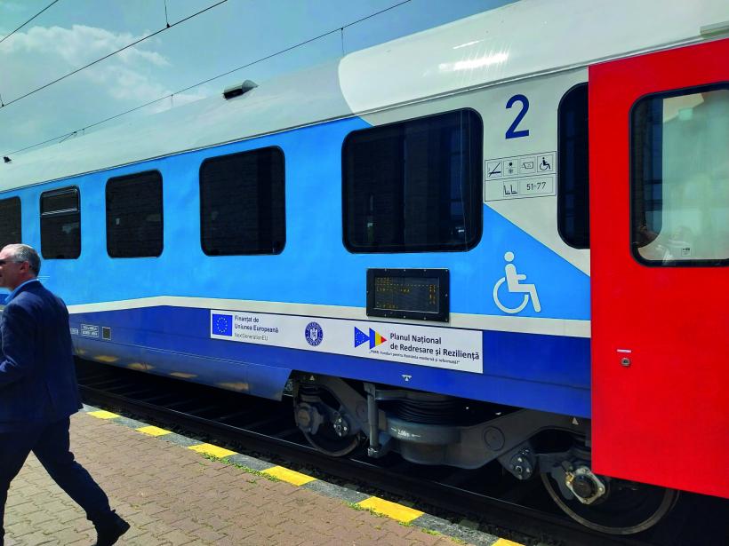 CFR Călători are 54 de trenuri pentru Litoral, dar locurile sunt insuficiente 18958328