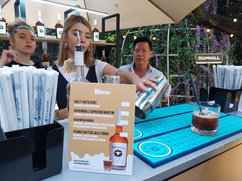 Povestea incredibilă a unui refugiat care a transformat ghinioanele în cel mai mare succes 18958529