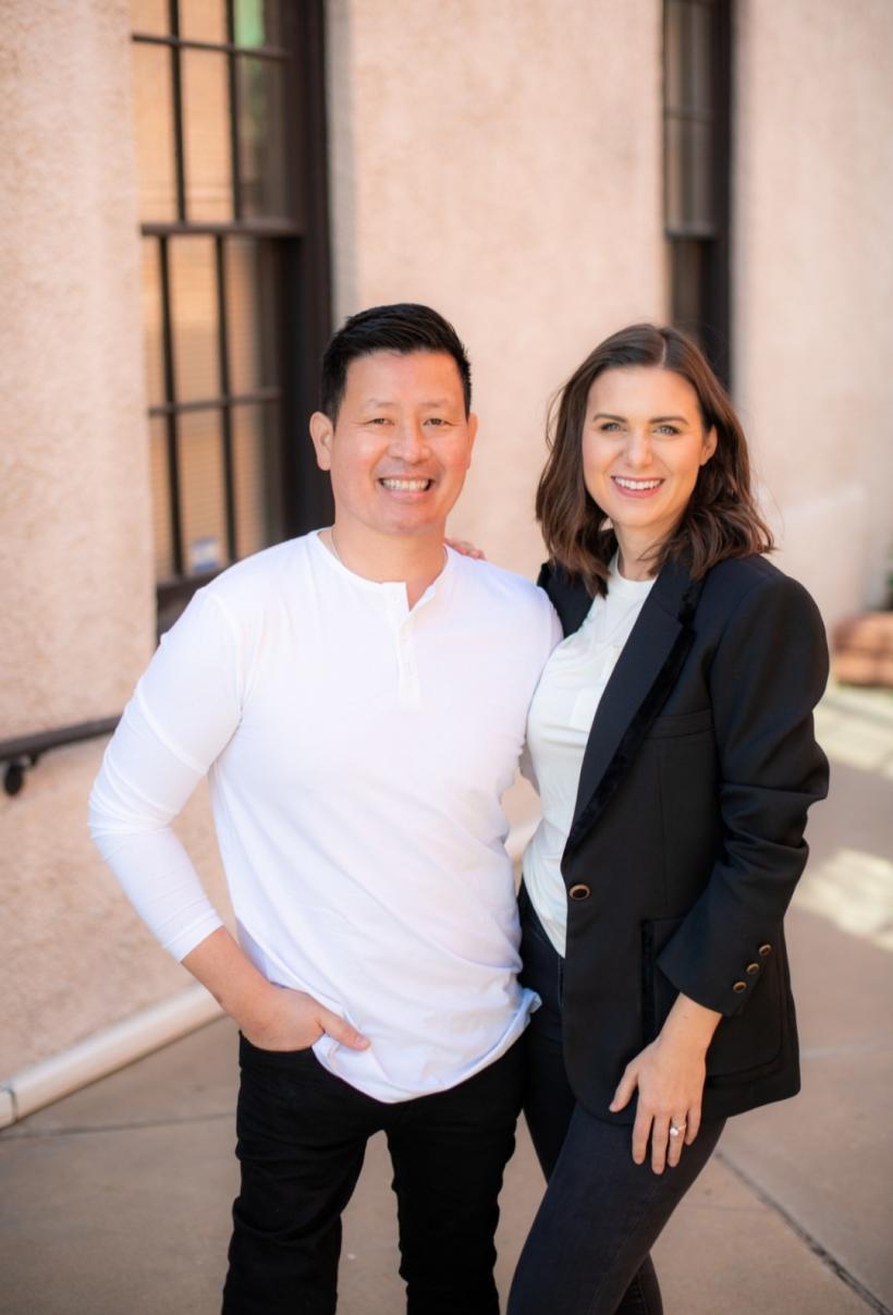 Povestea incredibilă a unui refugiat care a transformat ghinioanele în cel mai mare succes 18958532