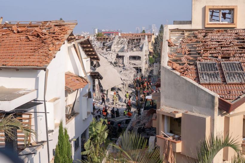 Noapte de foc în Orientul Mijlociu: Atacuri în lanț în Iran și Israel. Trump intervine în conflict 18958567