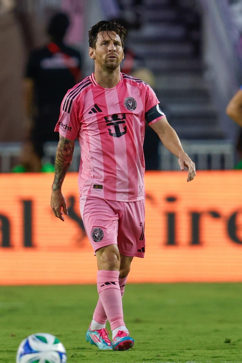 Cristi Chivu, debut la Inter direct la Mondialul Cluburilor 18958602