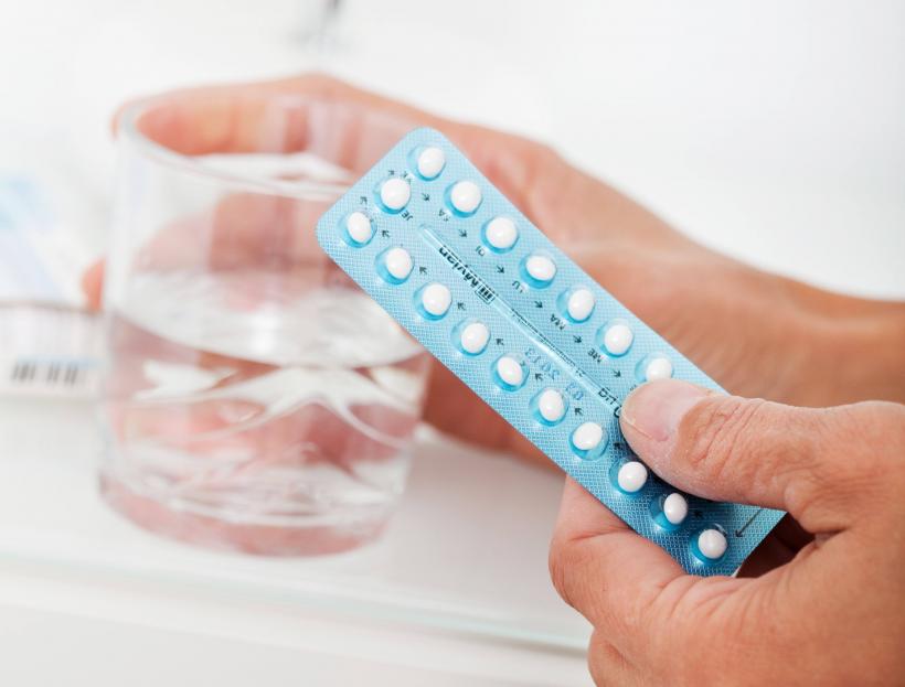 Pilula contraceptivă pe termen lung, legată de riscul de tumori cerebrale