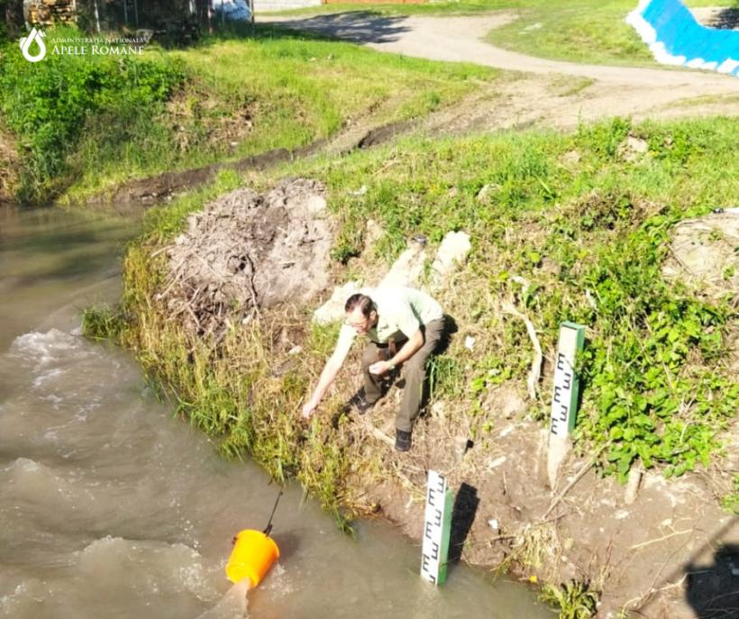 Târnăveni și alte localități din Mureș rămân fără apă potabilă din cauza dezastrului de la Praid 18958846