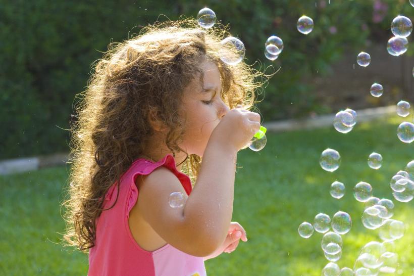 Visurile devin realitate pentru 3 zodii: 18 iunie 2025 marchează un nou început