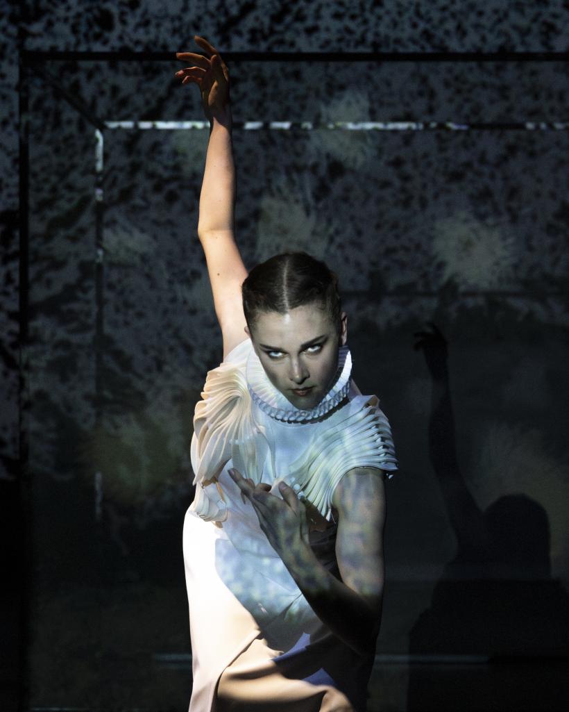 O nouă ediție a Întâlnirilor JTI: Scapino Ballet prezintă Anima Obscura, un spectacol despre căutarea nemuririi