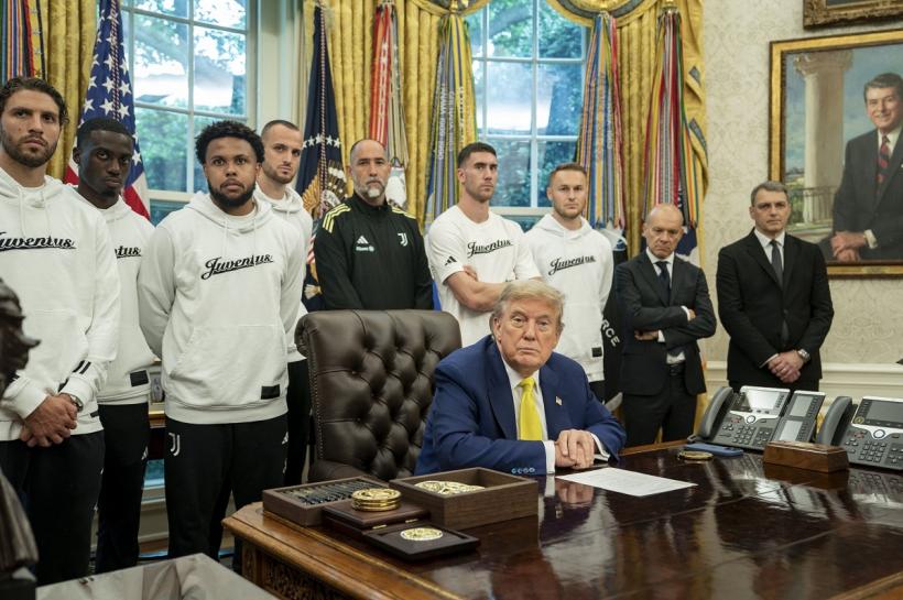Trump i-a întrebat pe jucătorii lui Juventus despre sportivii transgender la vizita de la Casa Albă 18959175
