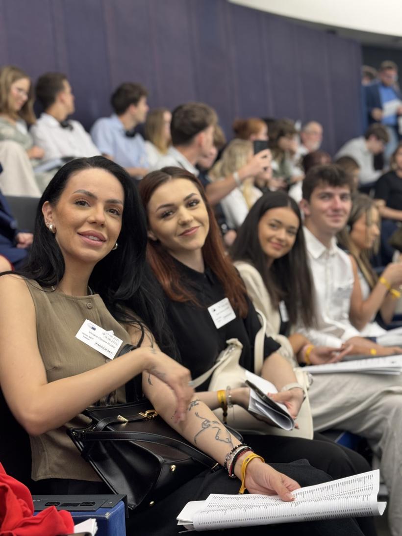 Antena Academy –  Lecția de democrație live, în băncile din Parlamentul European 18959384