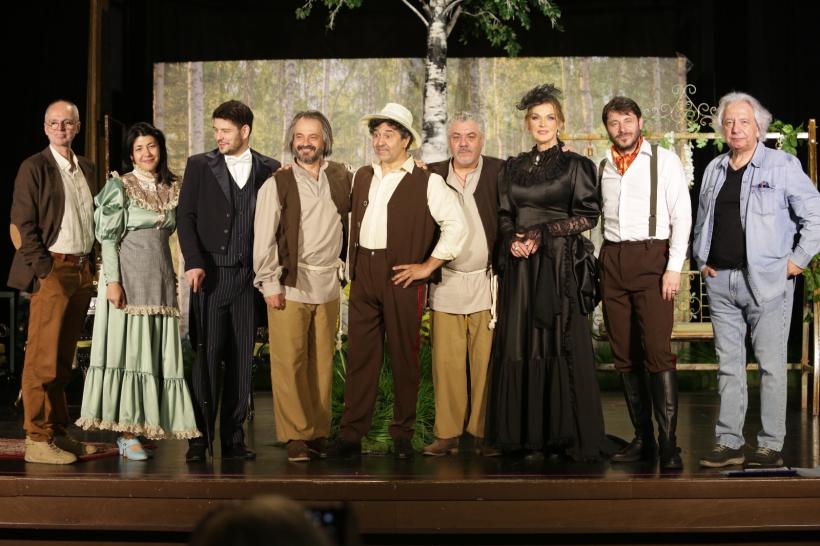 Cerere în căsătorie de Cehov revine la Nottara în regia lui Alexandru Grecu 18959536