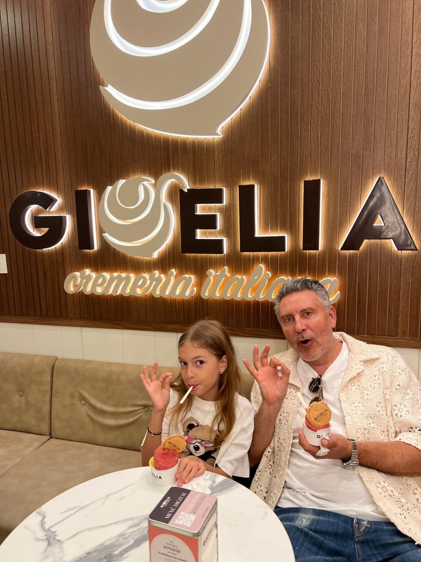 Chef Alexandru Sautner, vacanță alături de familie în pauza de filmări Chefi la cuțite: ”Timpul alături de cei dragi este neprețuit pentru mine” 18960075